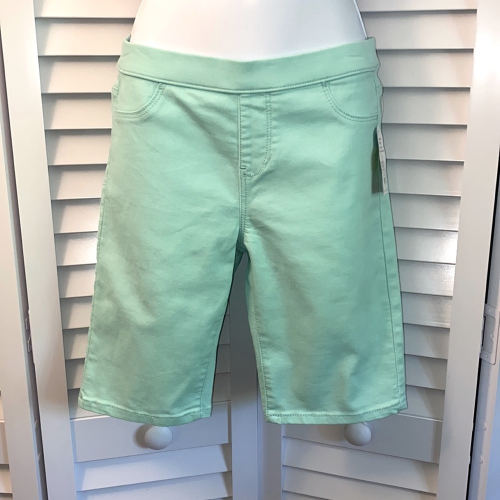 2/$15 NWT Wonder nation girls 10/12 jegging Bermuda shorts elastic waist.